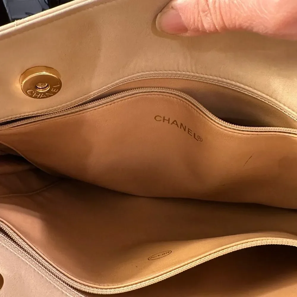 CHANEL Tan Quilted Leather Shoulder Bag